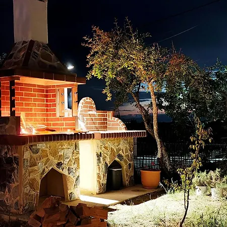 Villa Rhea Seaside Karianí