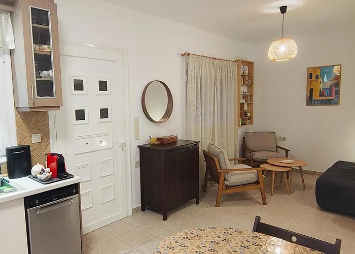 Villa Rhea Seaside *