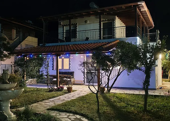 Villa Rhea Seaside *