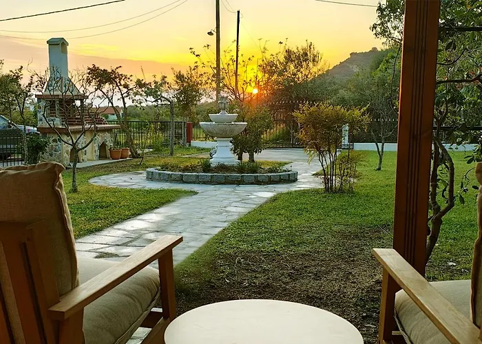 Villa Rhea Seaside *